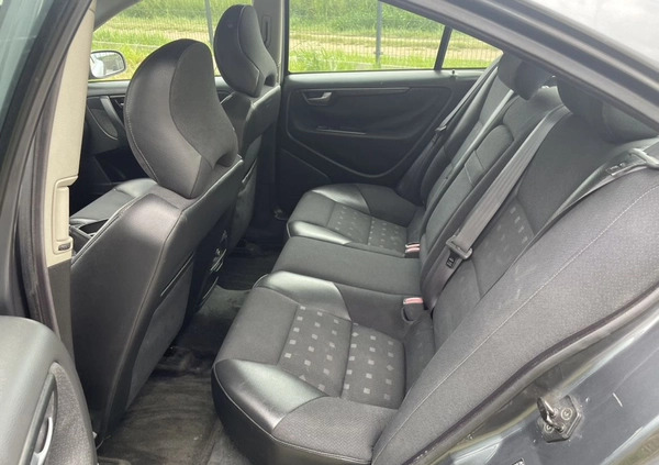 Volvo S60 cena 8000 przebieg: 391000, rok produkcji 2003 z Strzelin małe 37